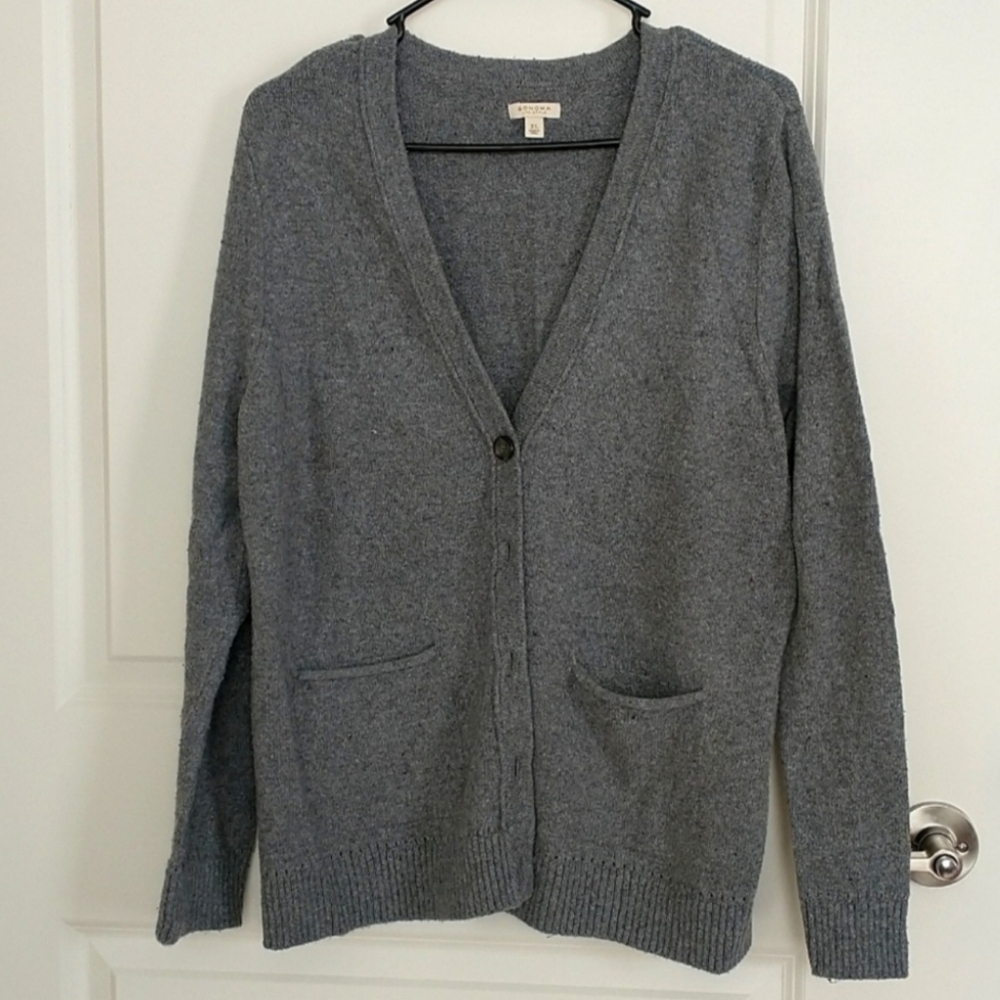 Sonoma Grey V-Neck Cardigan Pockets Women's Medium M Neutral Fall Layer Cute EUC